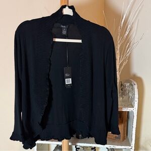 NWT Thesis 1X Beautiful Black Open Front Cardigan w/Ribbed,Puffed Lettuce Trim.